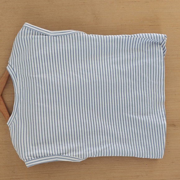 Evereve Striped Tee - Picture 4 of 5